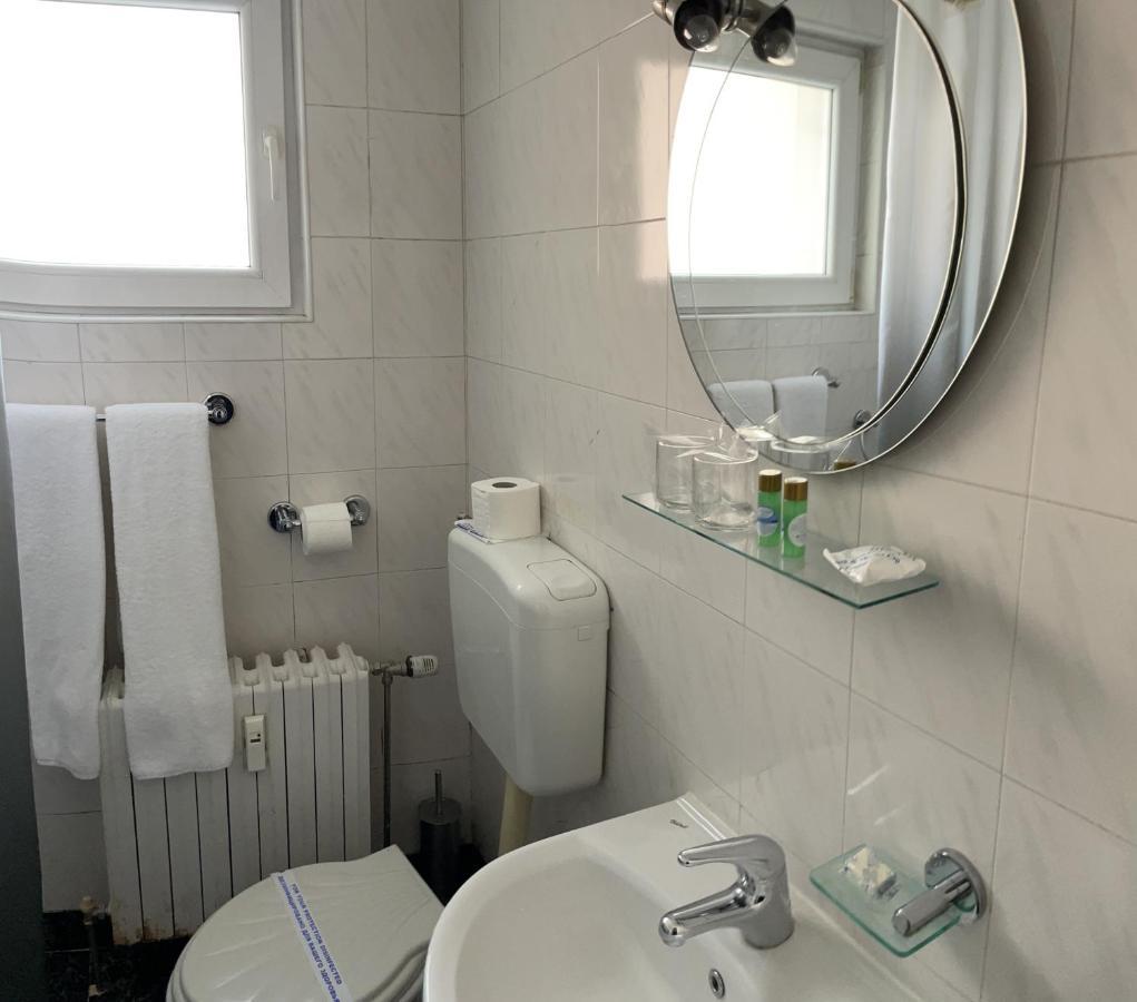 Hotel Rotasar Софія Екстер'єр фото